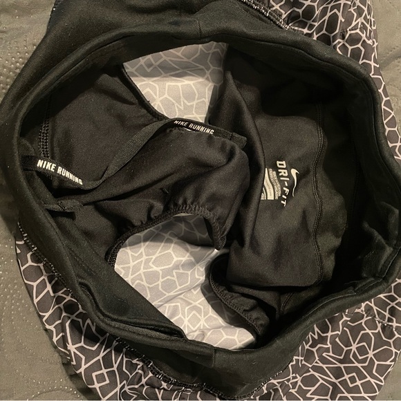 Nike shorts - Picture 3 of 3